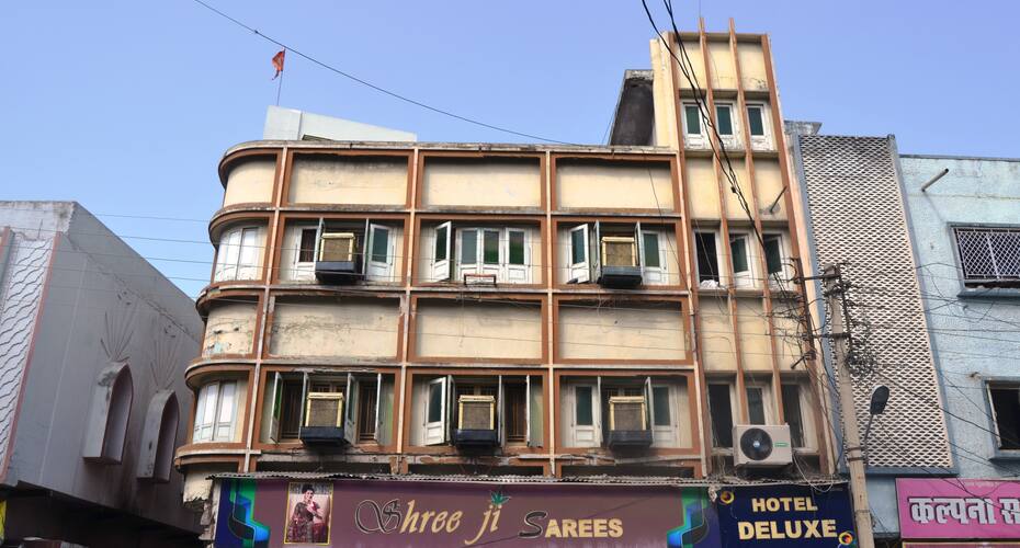 Hotel Deluxe, Bhilwara 1